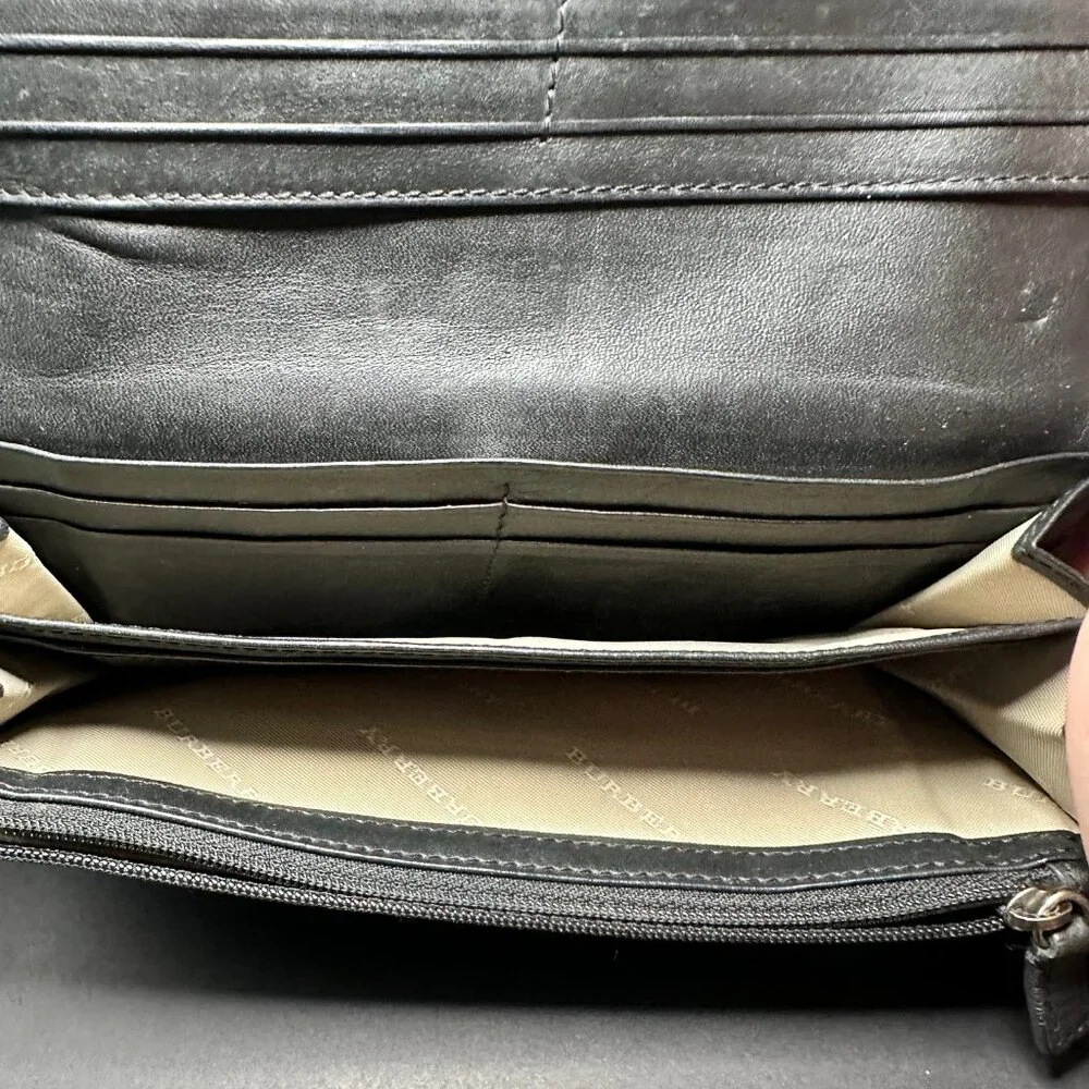 Burberry Supernova Check Penrose Continental Wallet - EUC - Picture 6 of 8
